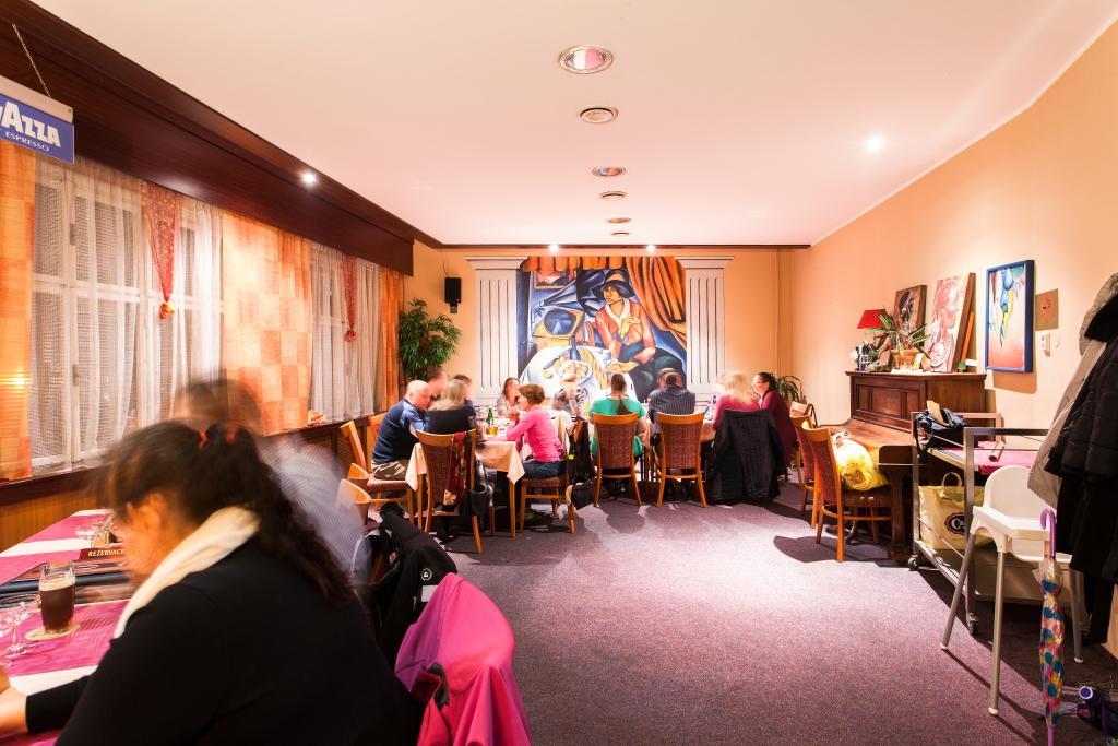 格兰德酒店 坦瓦尔德 外观 照片
